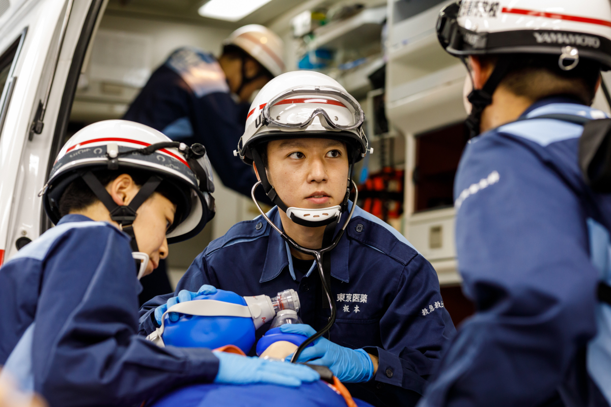 救急救命士の実習の様子